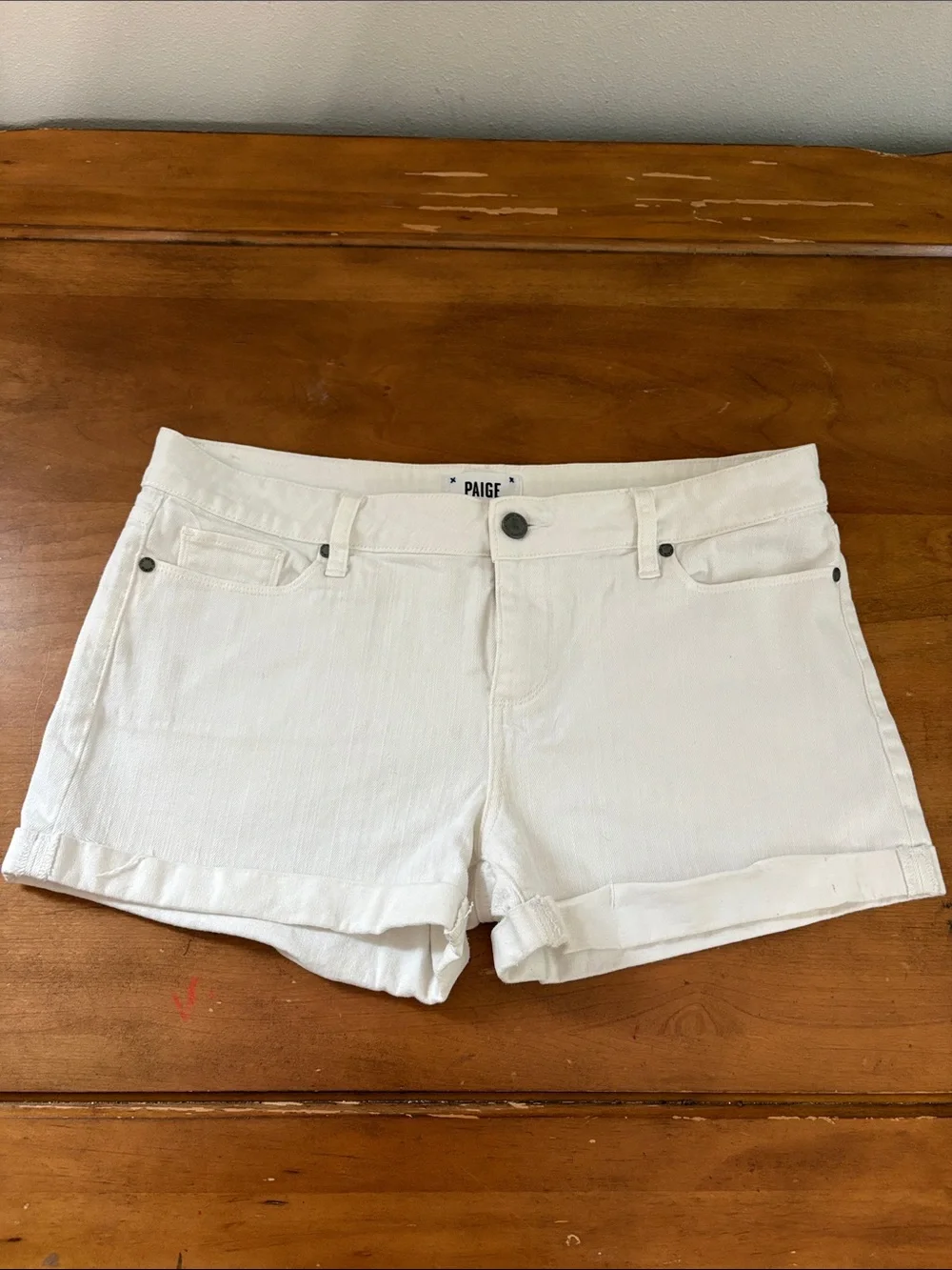 PAIGE White Women's Cuffed Denim Shorts Size 31